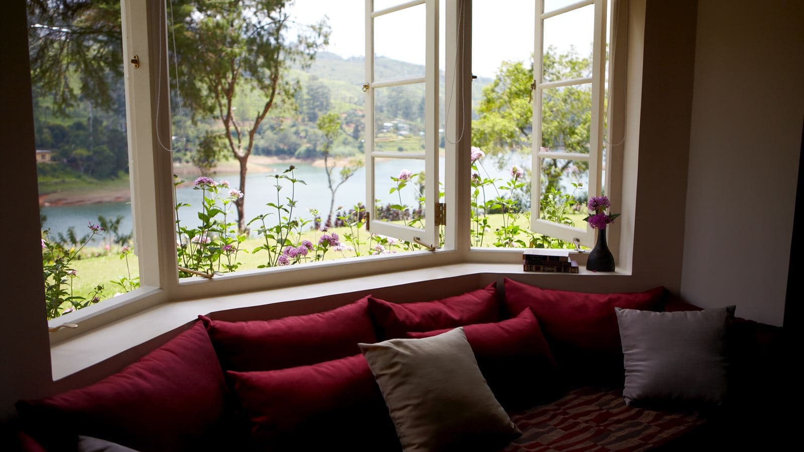 rooms-luxury-room