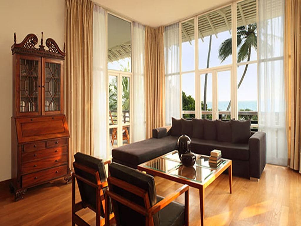 rooms-luxury-suite