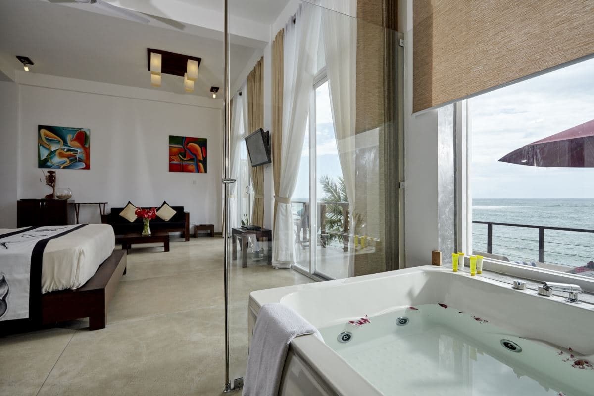 rooms-cape-suite