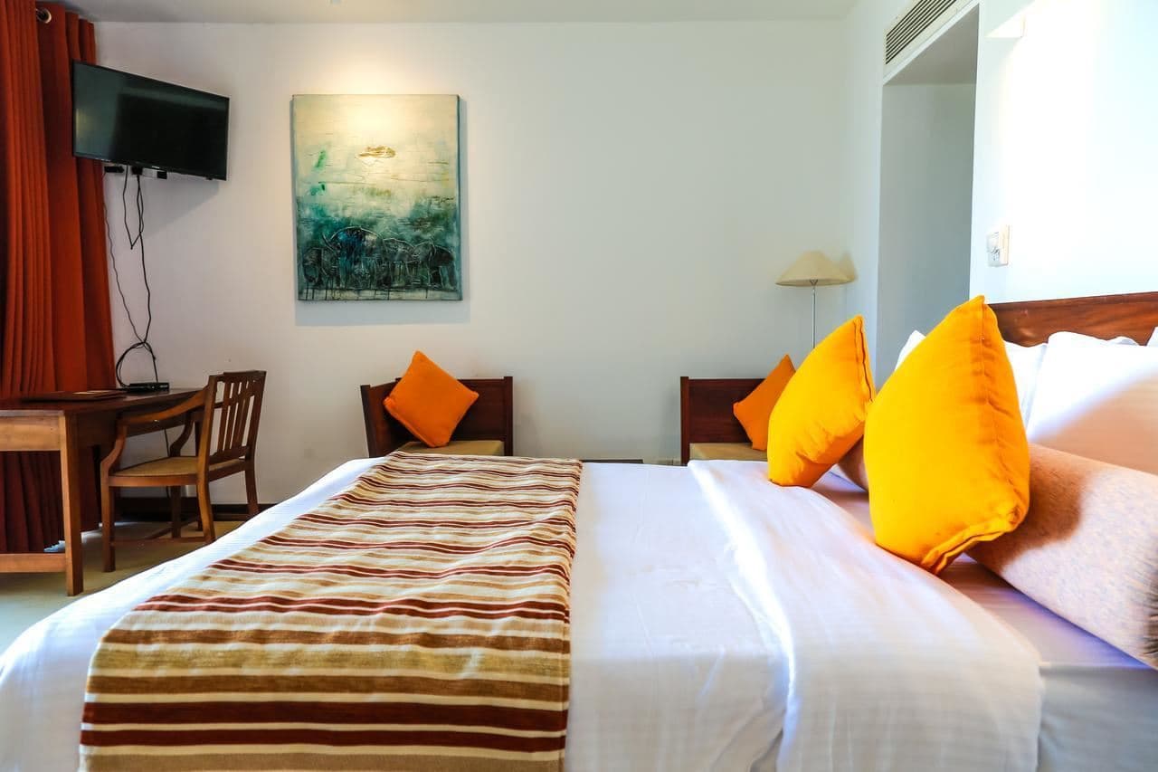 rooms-deluxe-sea-view-room