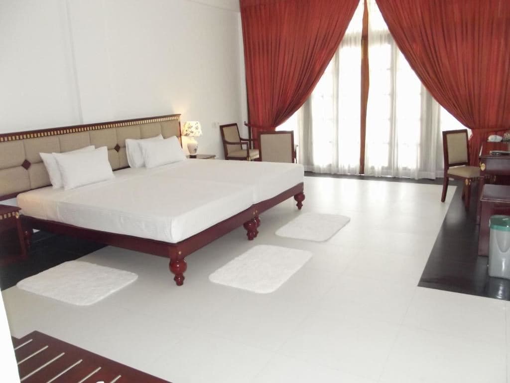 rooms-standard-room