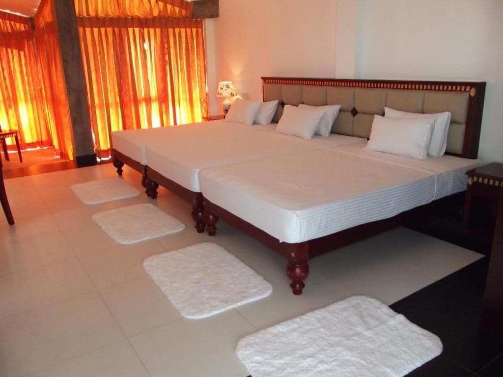 rooms-standard-room
