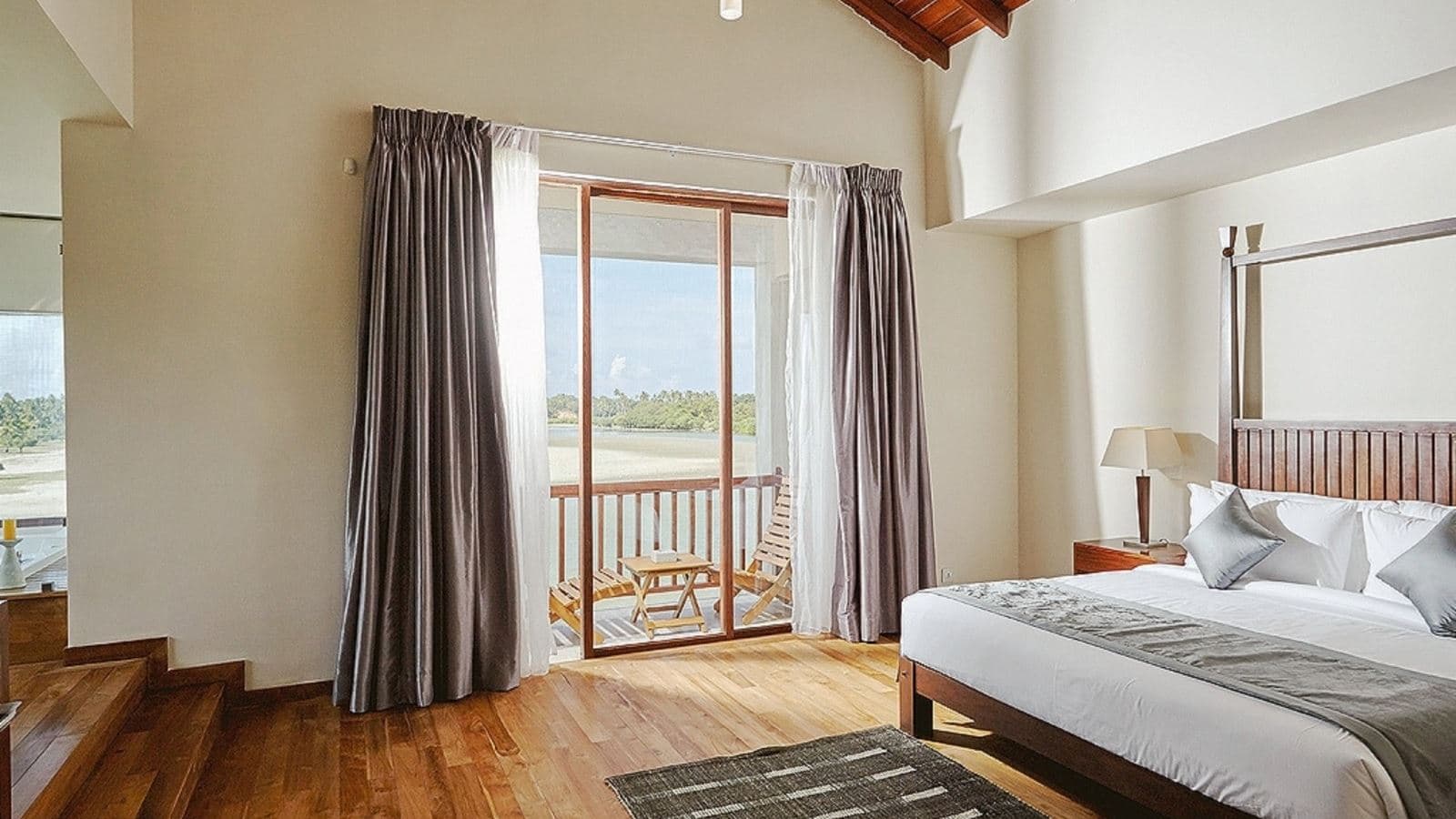 rooms-junior-suite