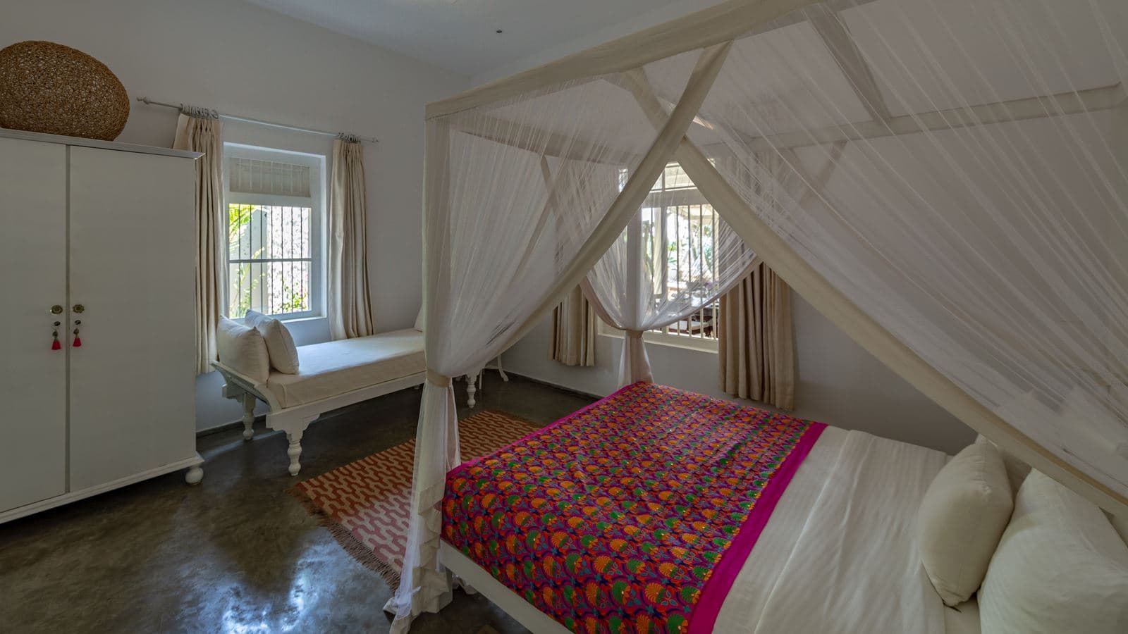 rooms-two-bedroom-full-villa