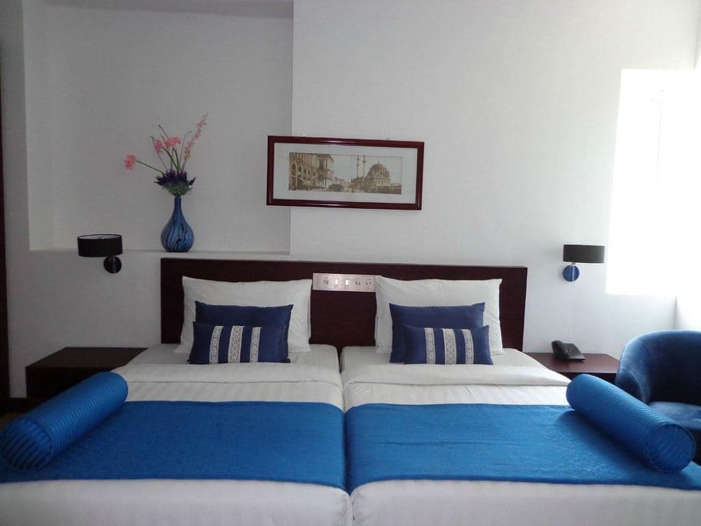 rooms-superior-room