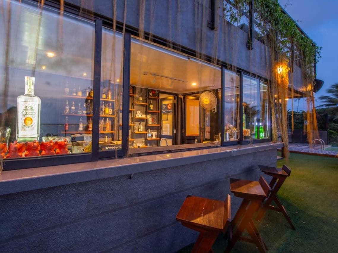 bars-pool-bar