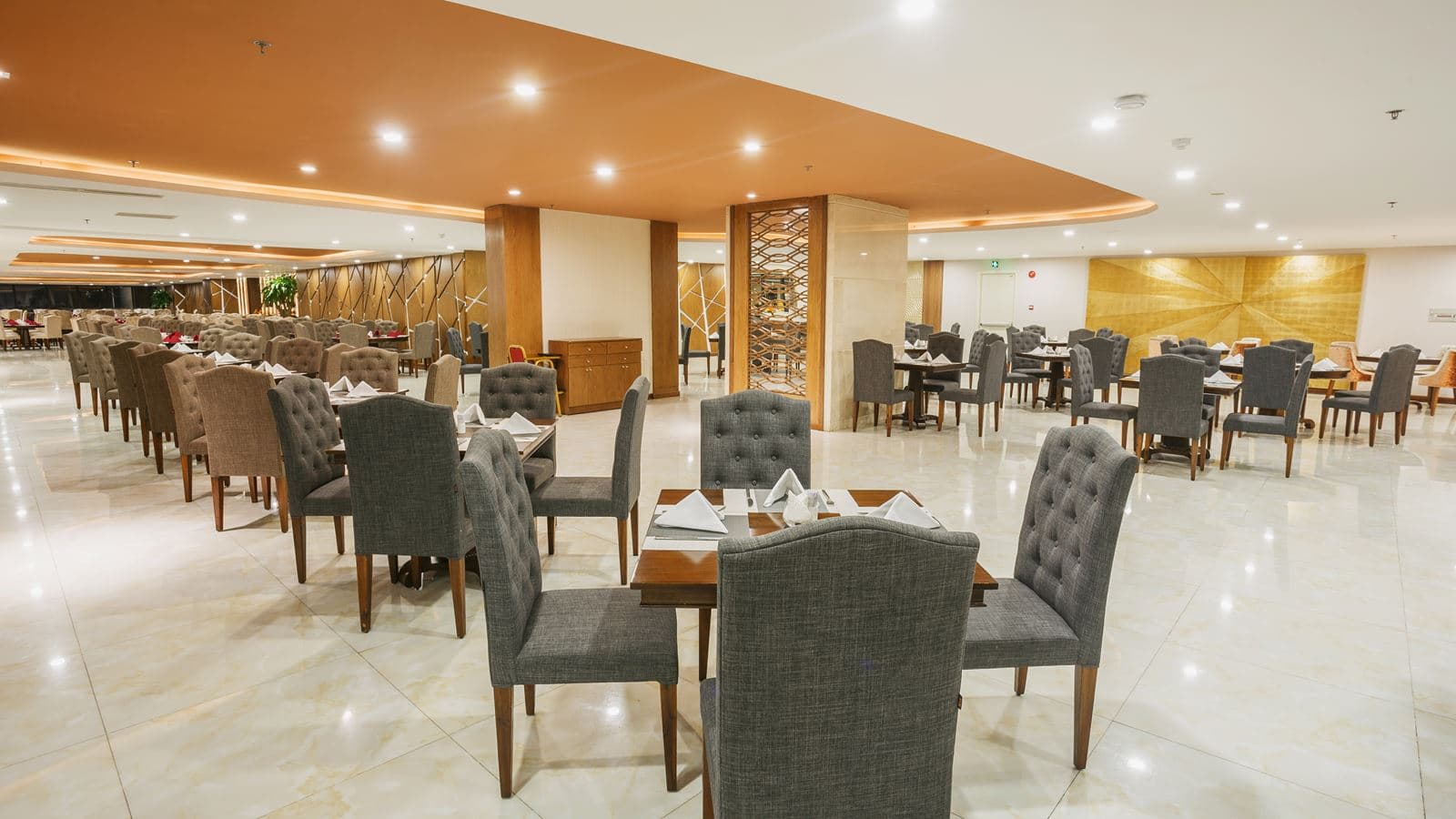 restaurants-hon-tre
