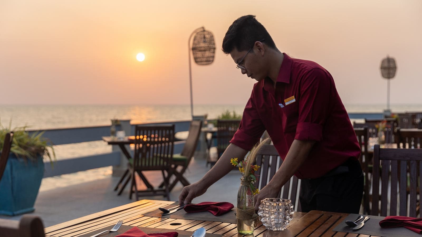 restaurants-sunset-restaurant