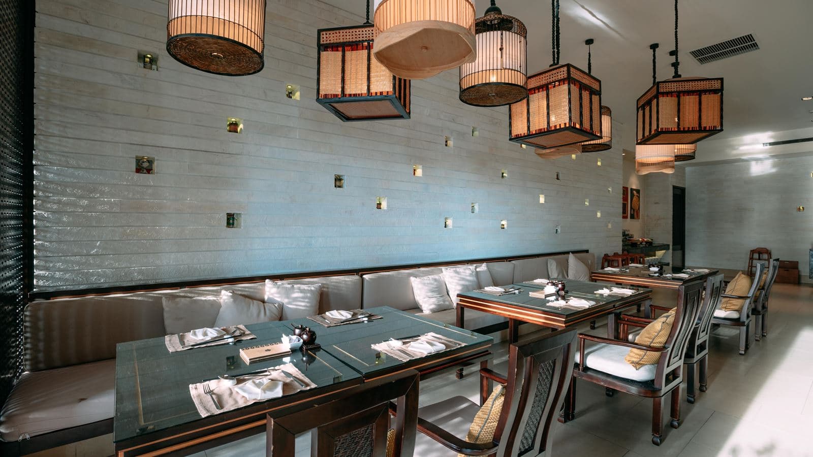 restaurants-