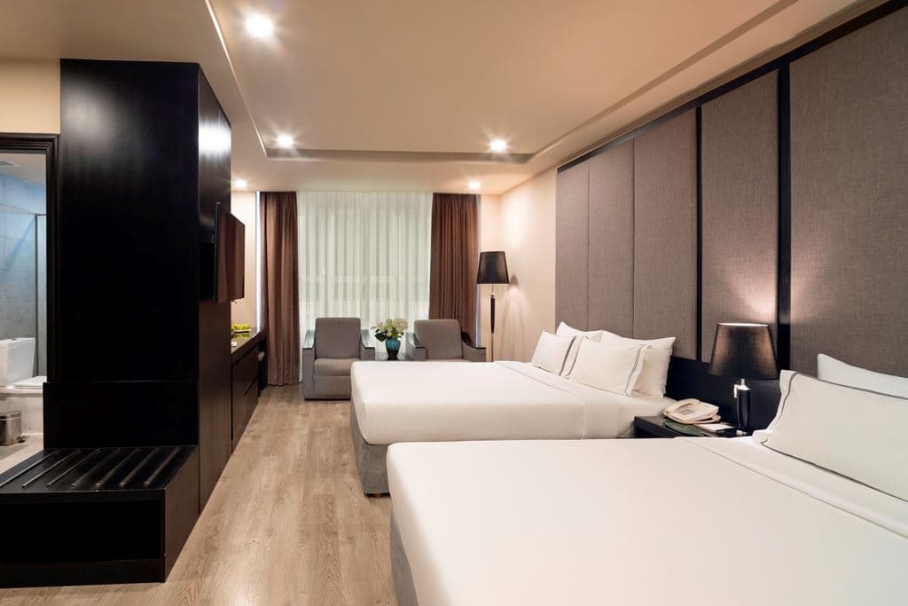 rooms-family-room