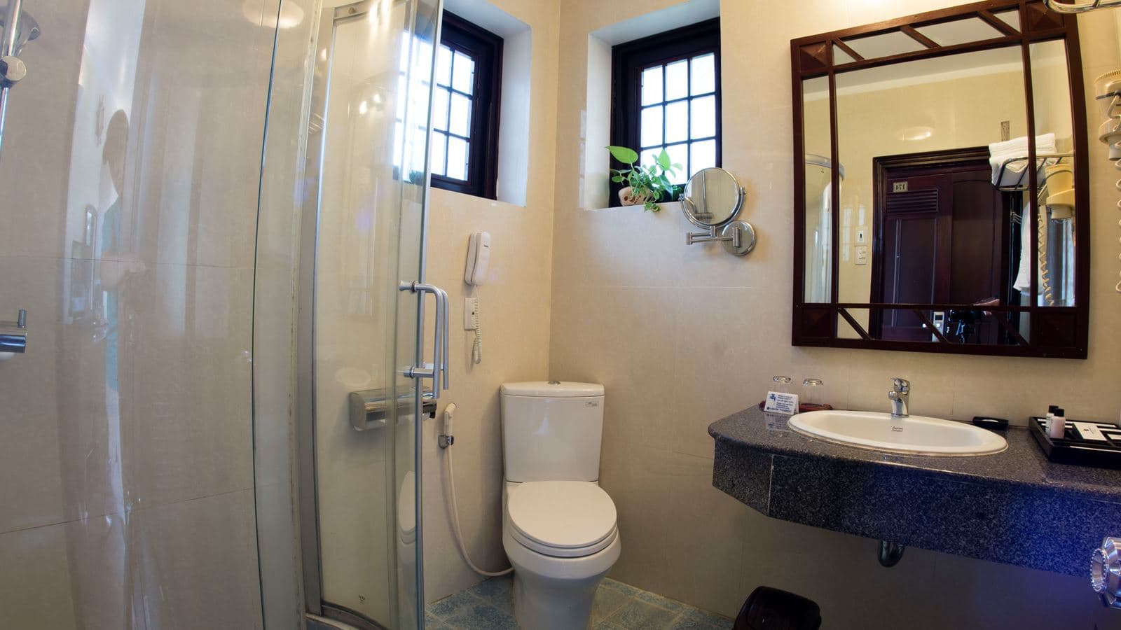 rooms-panorama-room