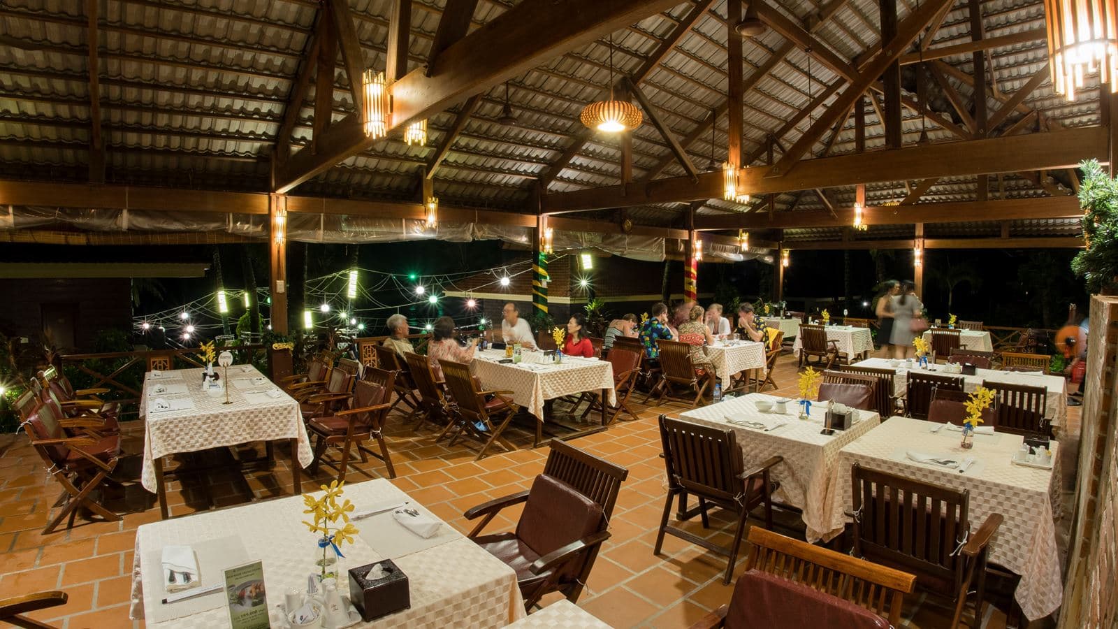 restaurants-sunset-restaurant