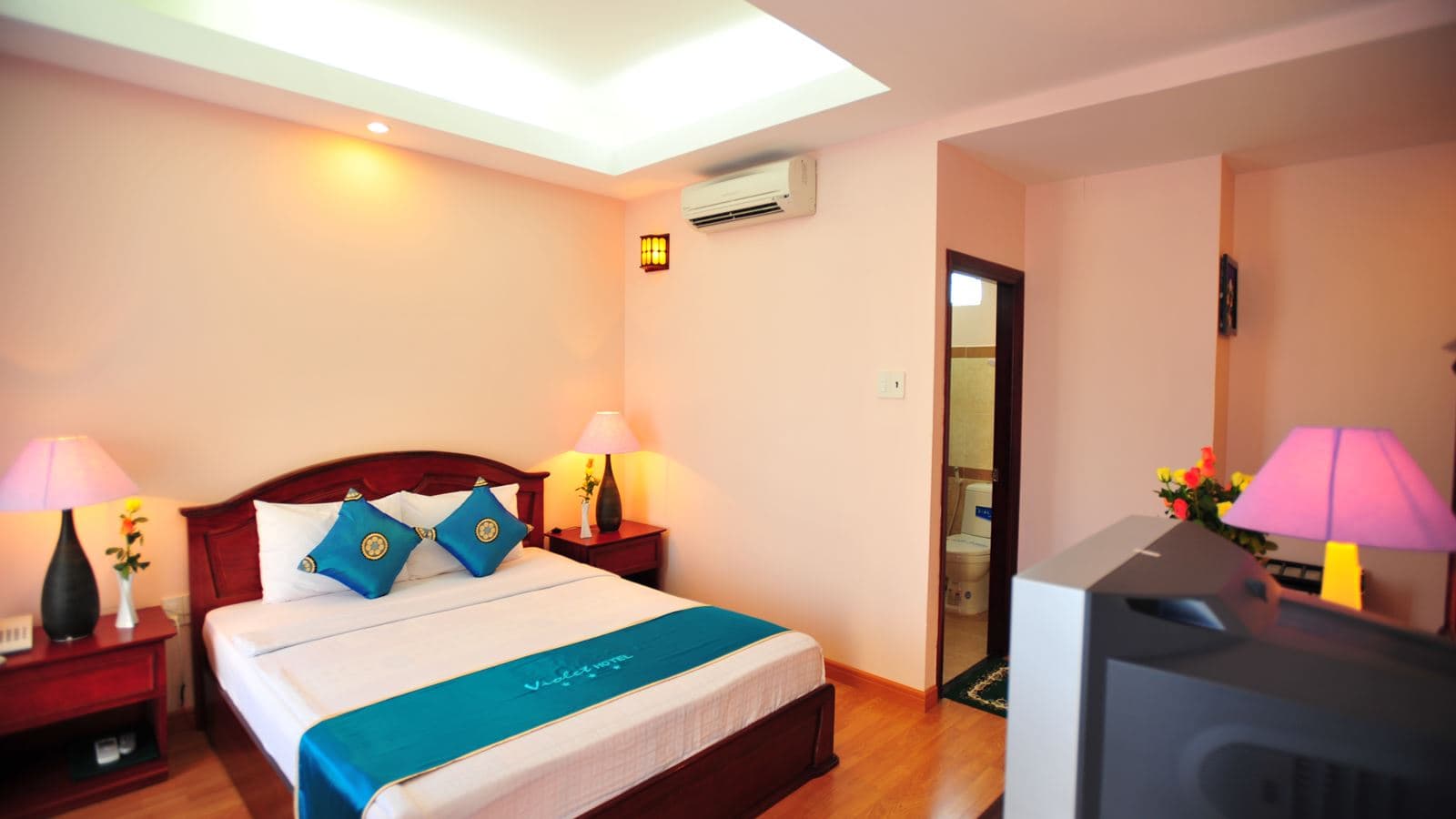 rooms-suite-double-with-balcony