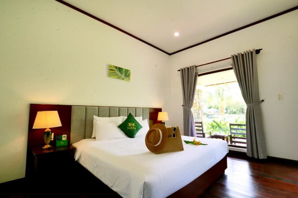 rooms-premium-pool-retreat-double-child-without-extra-bed-