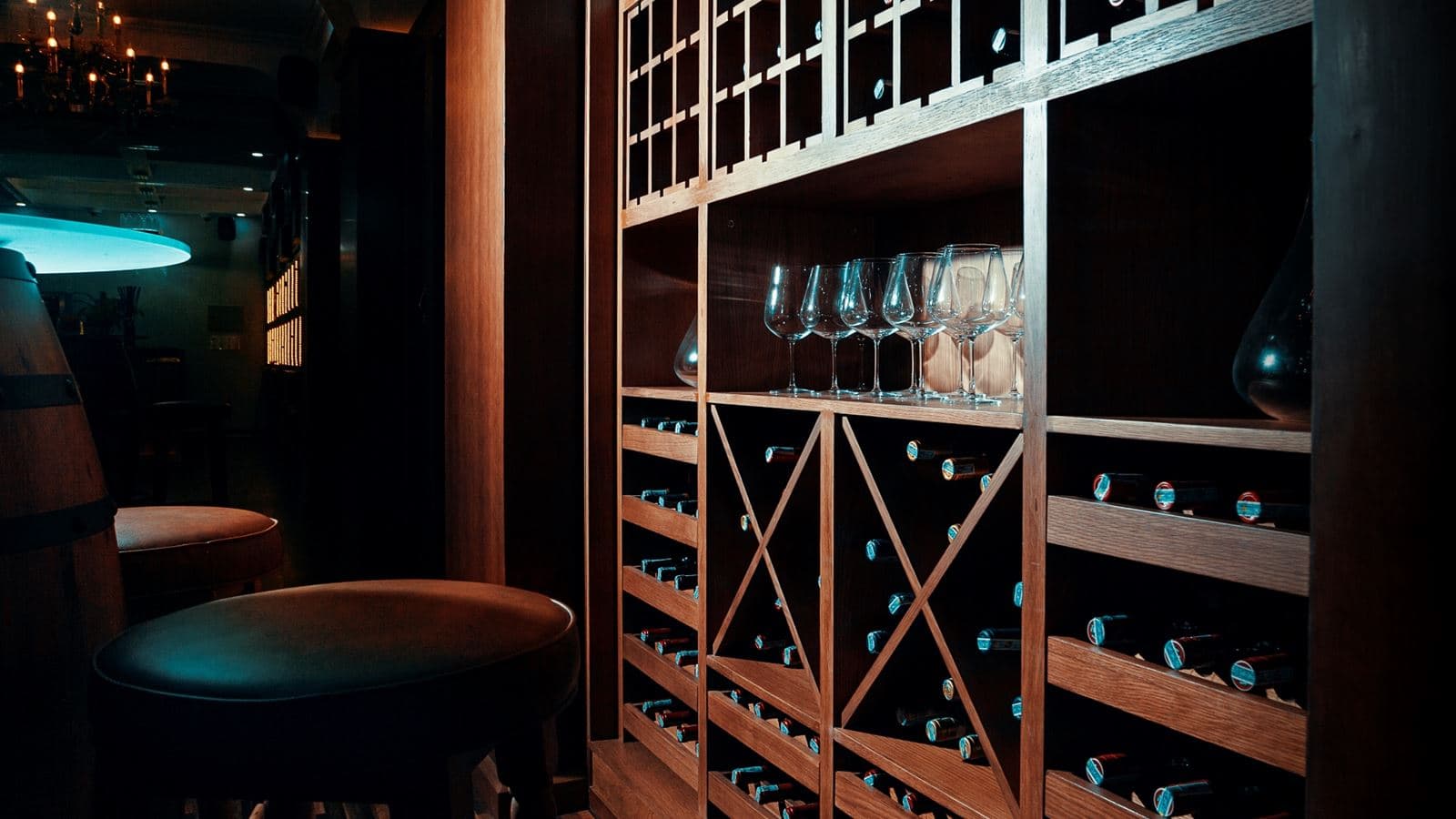 bars-jukebox-karaoke-bar