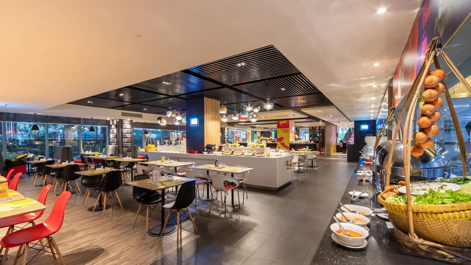 restaurants-oopen-restaurant