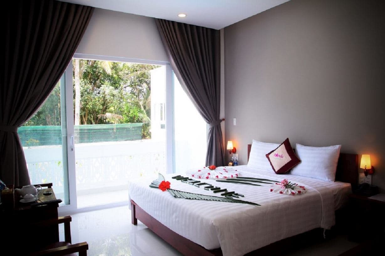rooms-superior-room