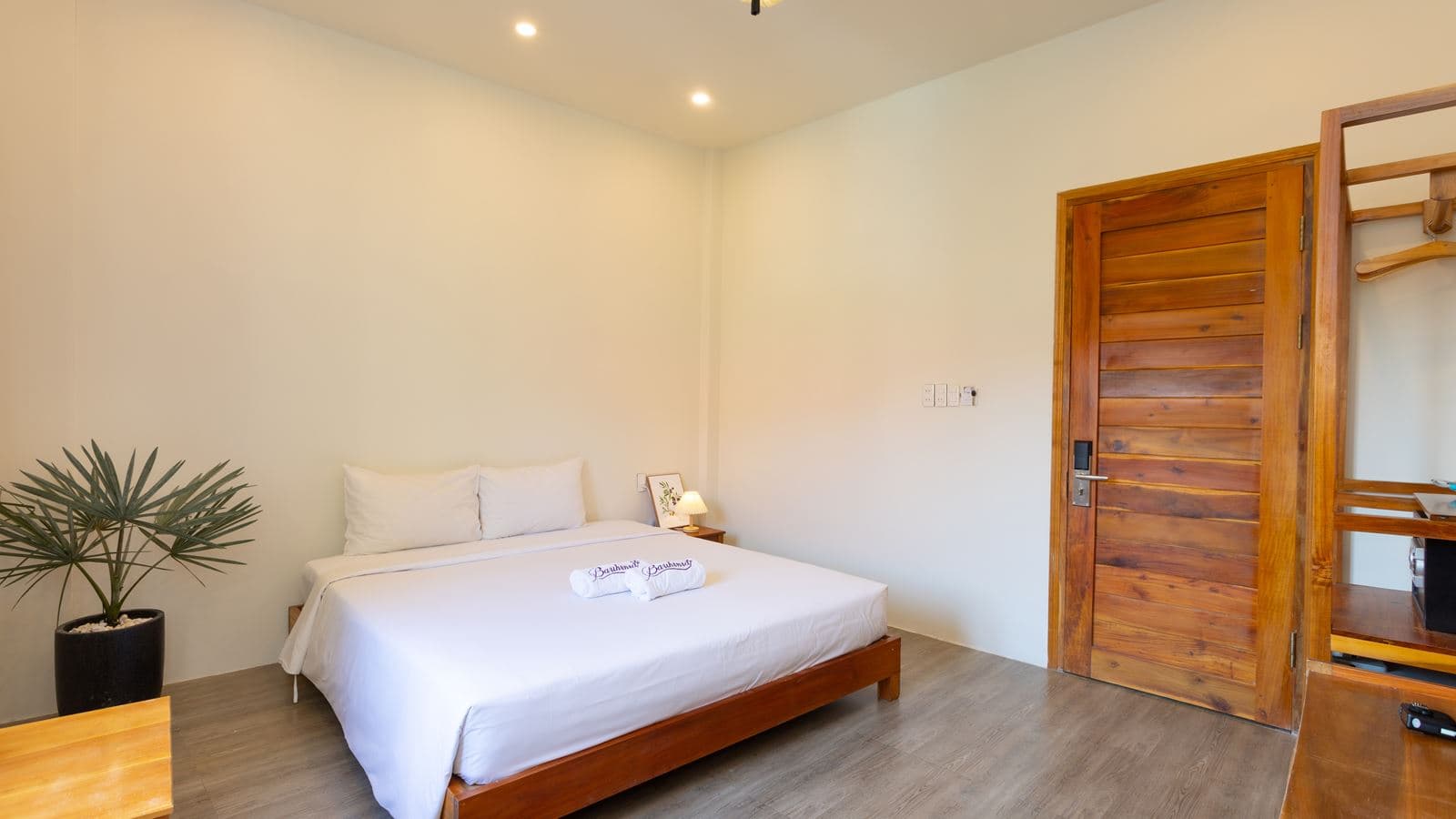 rooms-room-superior