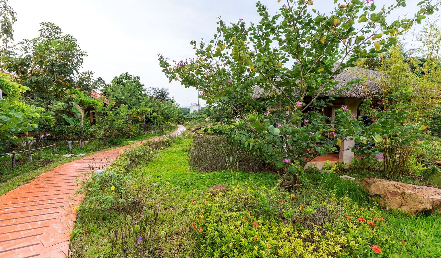 general-bungalow