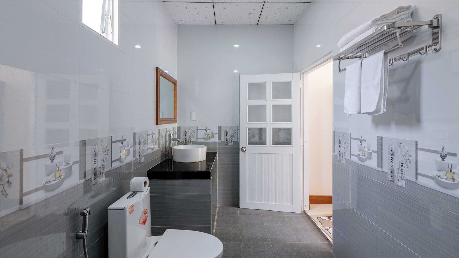 rooms-deluxe-family-bungalow-with-terrace