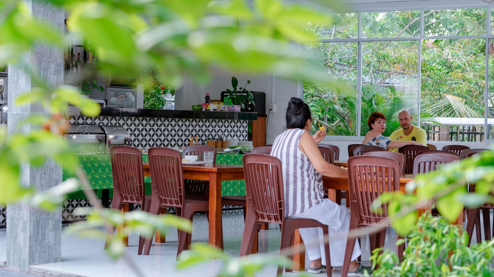 restaurants-hien-minh-restaurant