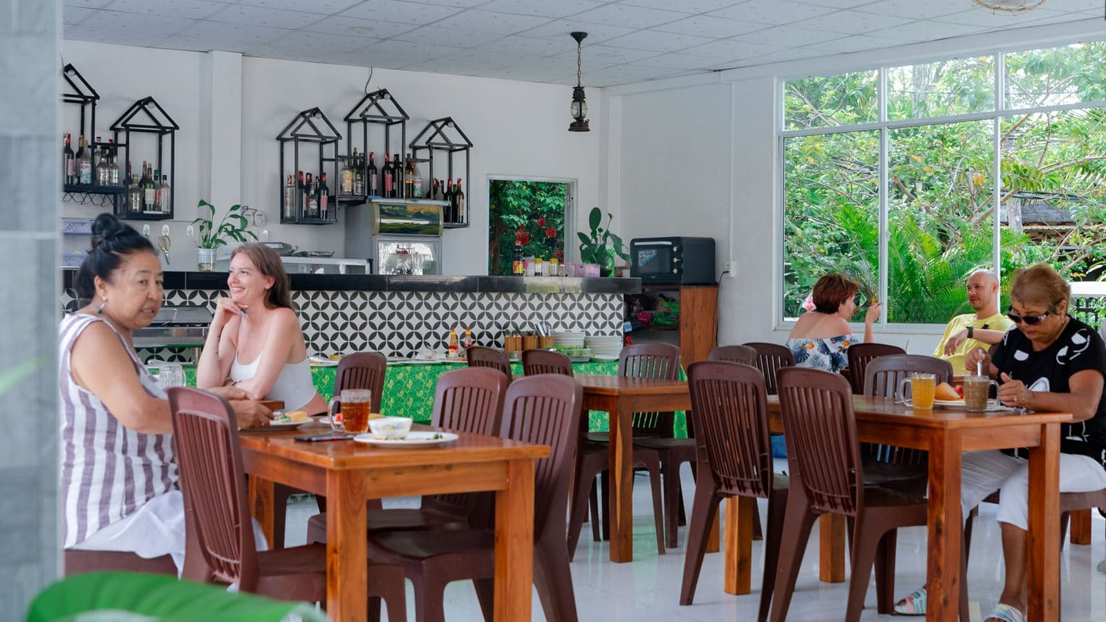 restaurants-hien-minh-restaurant