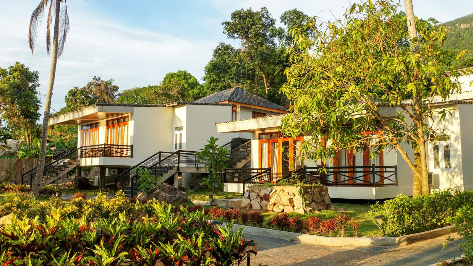 general-bungalow