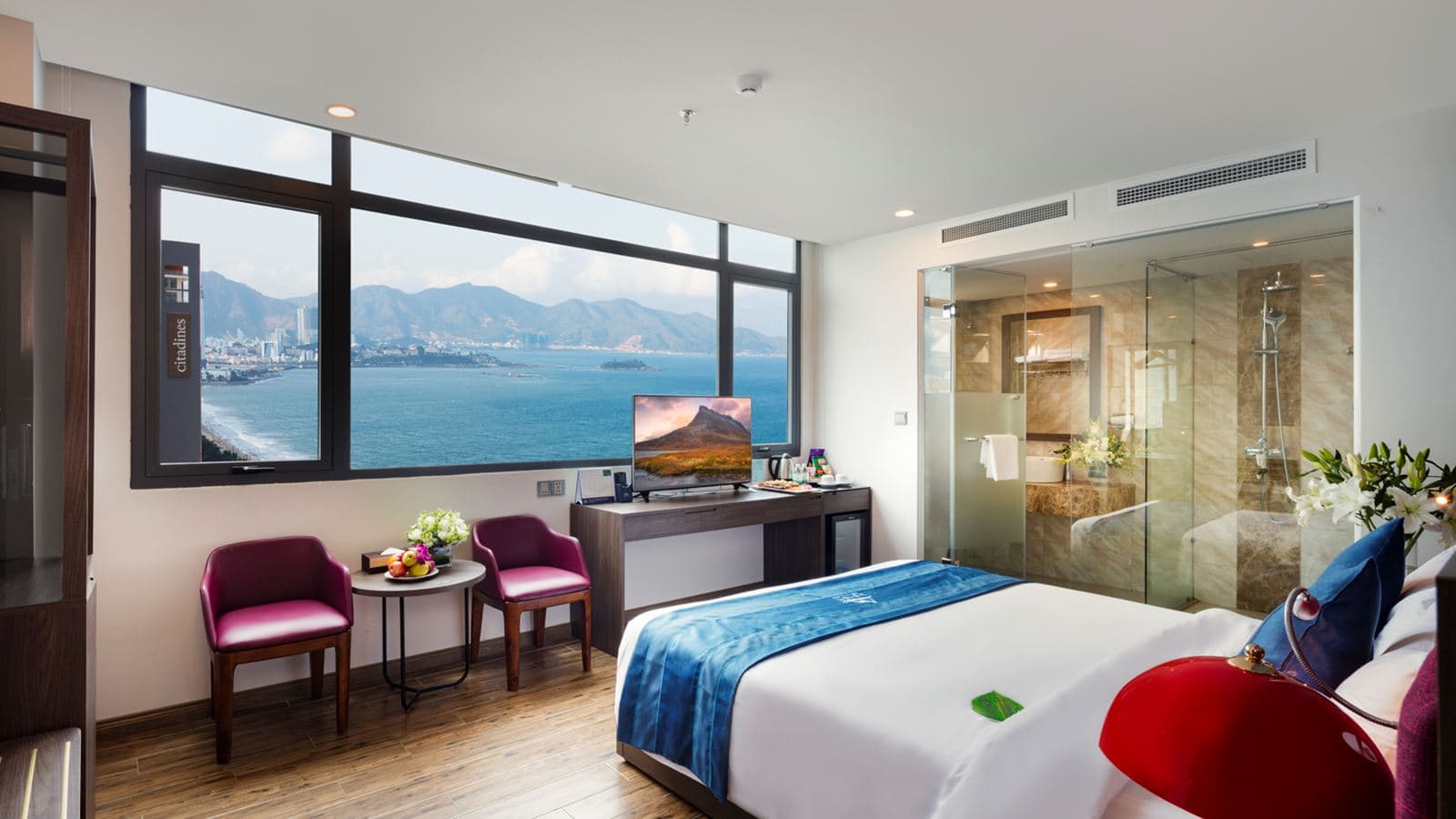 rooms-deluxe-sea-view