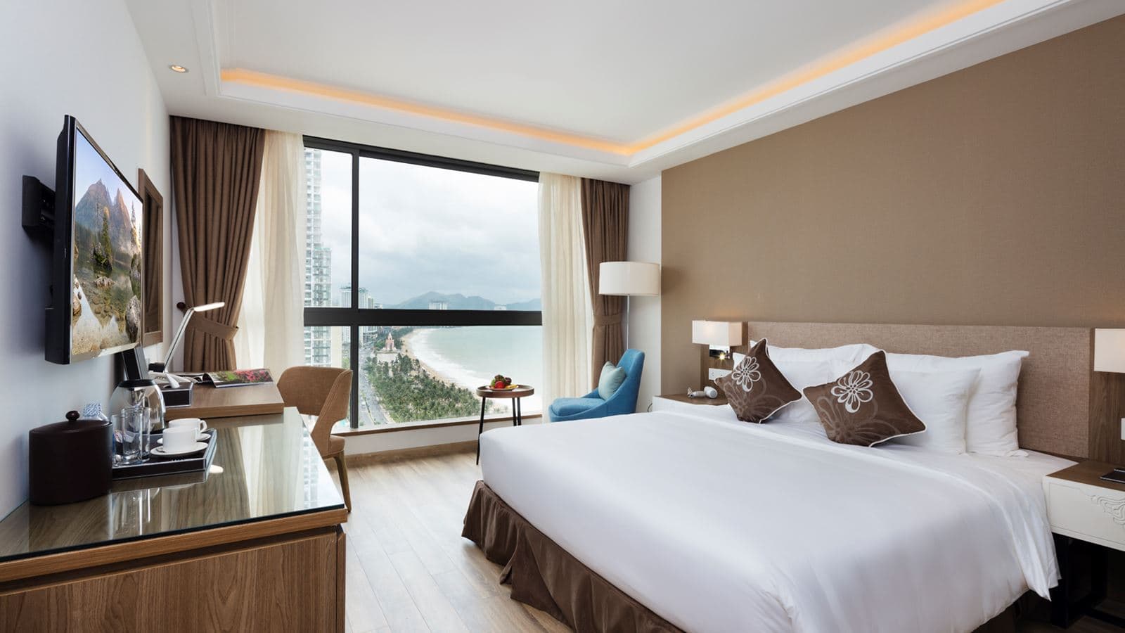 rooms-senior-deluxe-sea-view