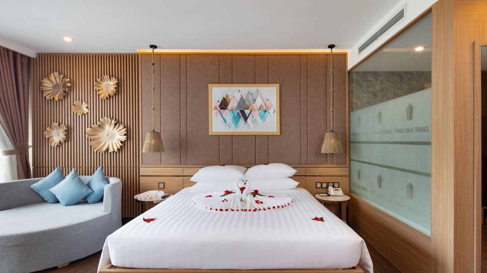 rooms-deluxe-balcony-partial-sea-view-child-without-extra-bed