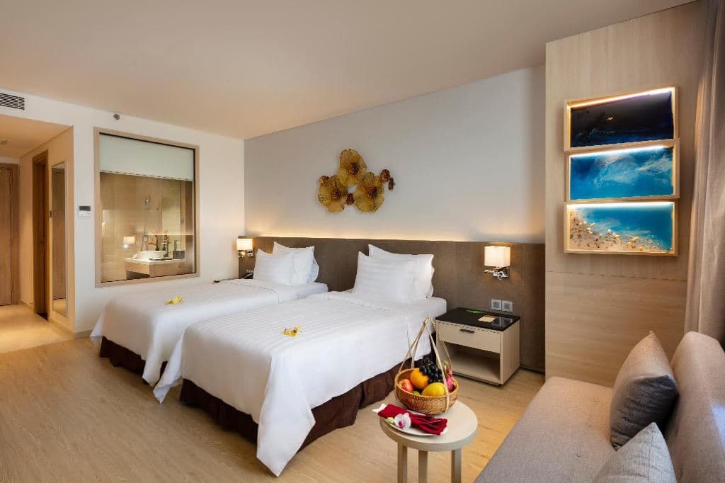 rooms-two-bedrooms-premium-family-with-balcony