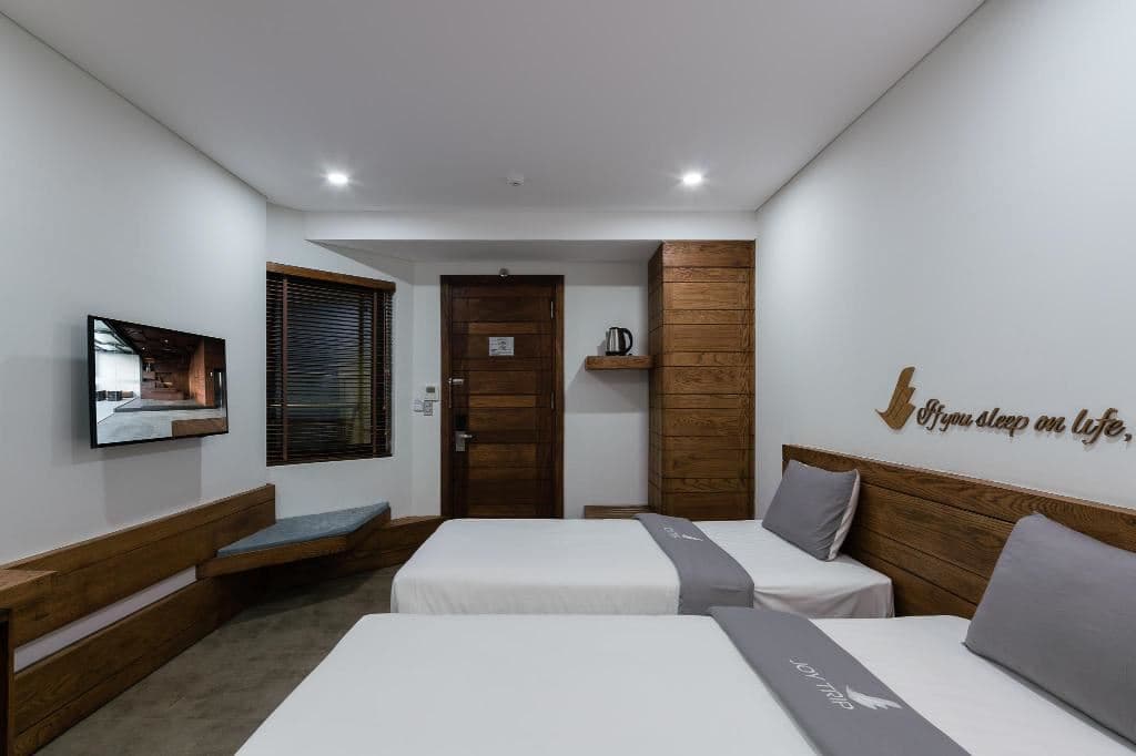 rooms-deluxe-sea-view