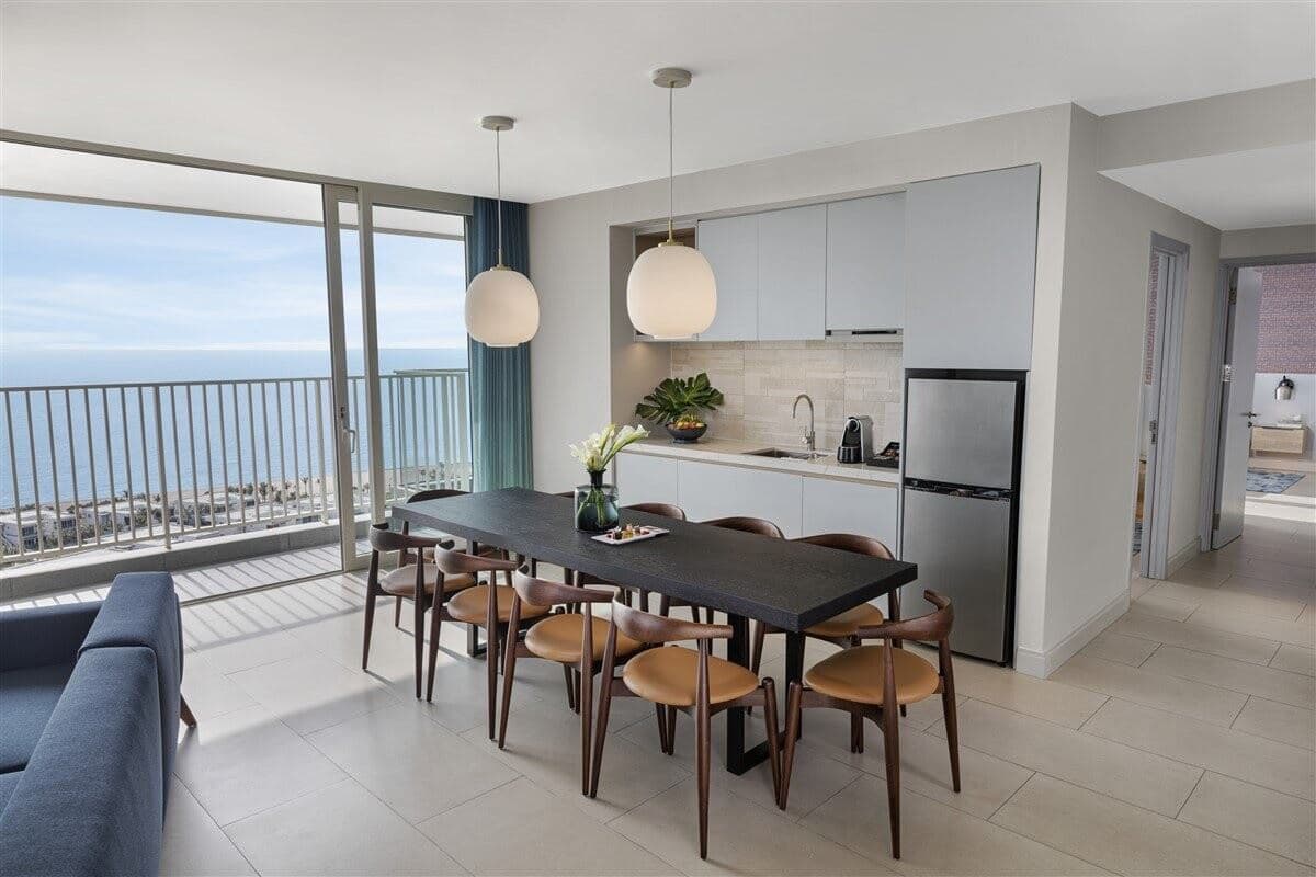 rooms-2bedroom-suite-with-terrace-panoramic-ocean-view
