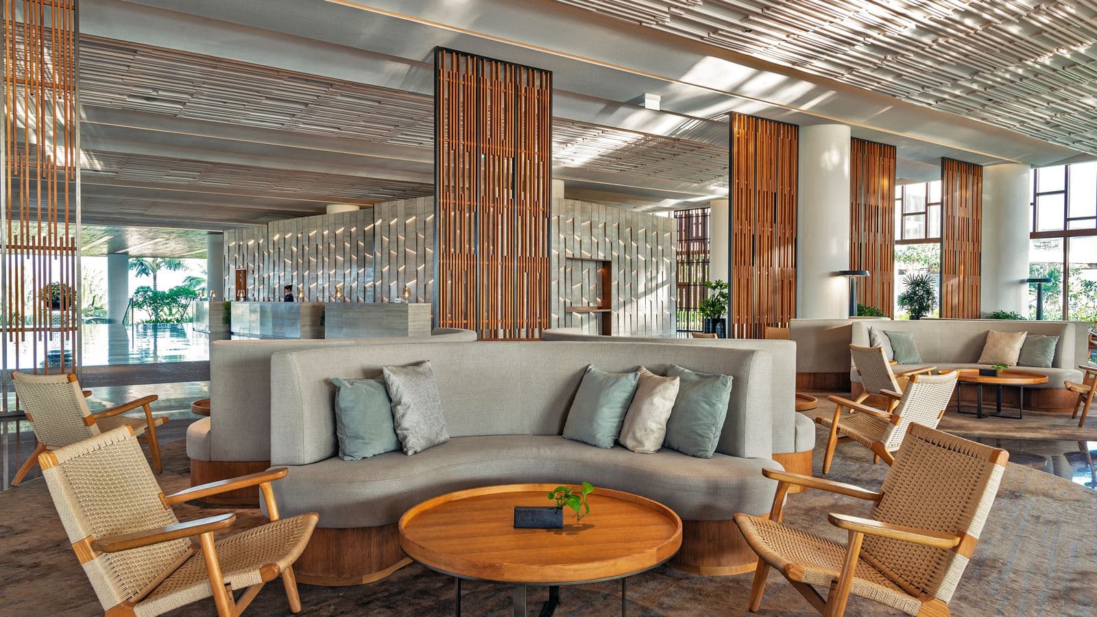 bars-alma-lounge