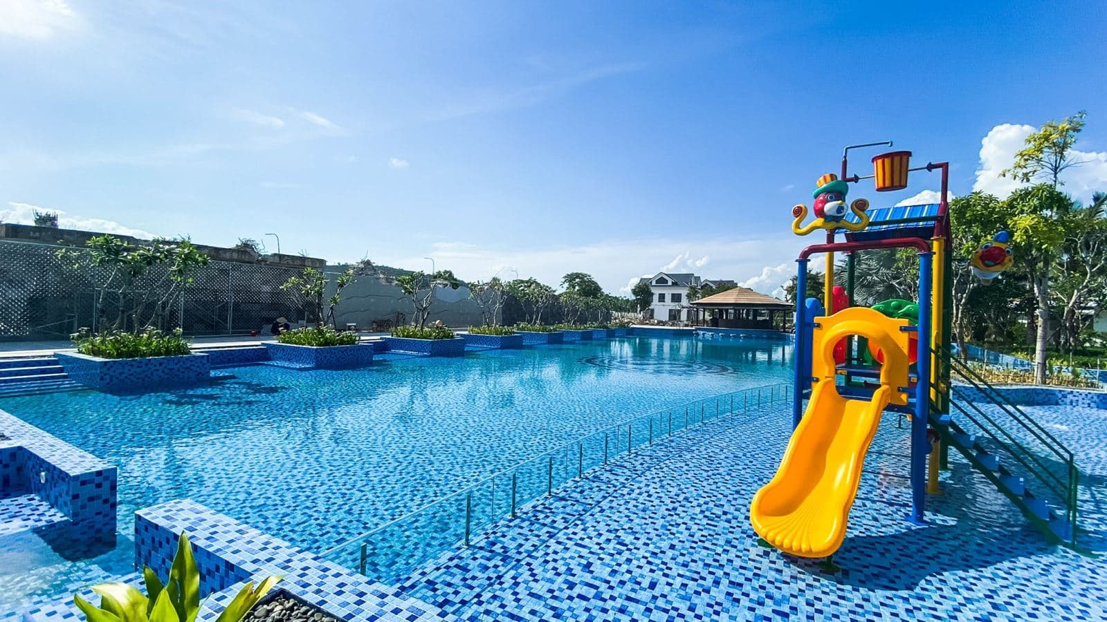 pools-pools