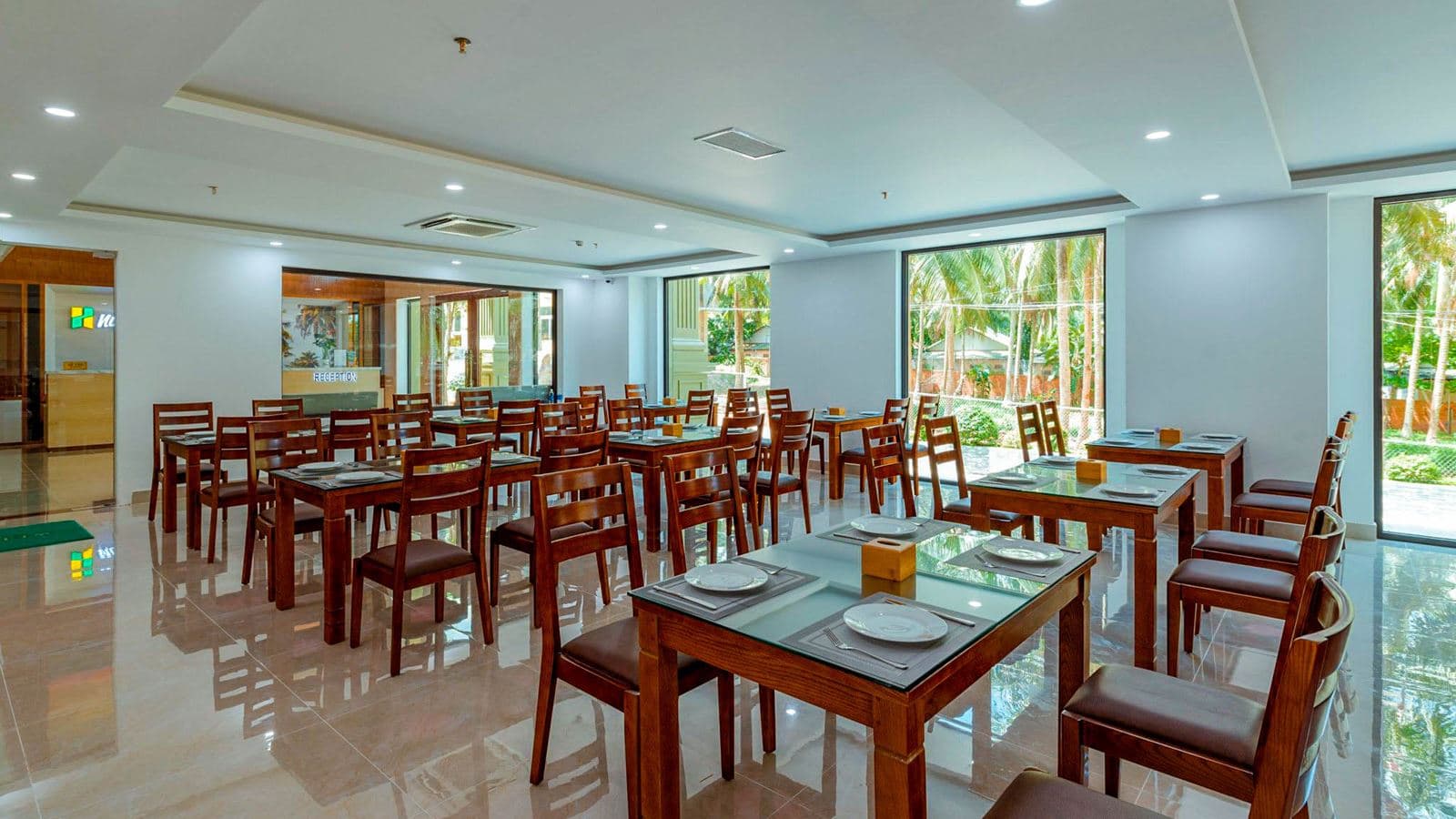 restaurants-night-sea-restaurant