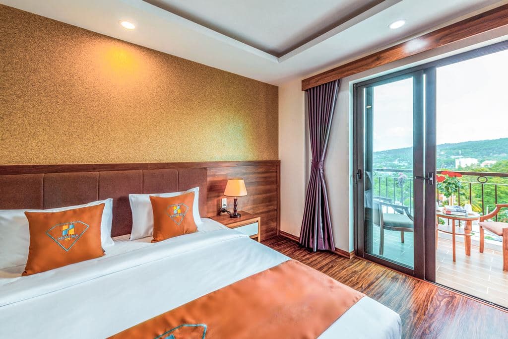 rooms-deluxe-garden-view-with-balcony-child-without-extra-bed