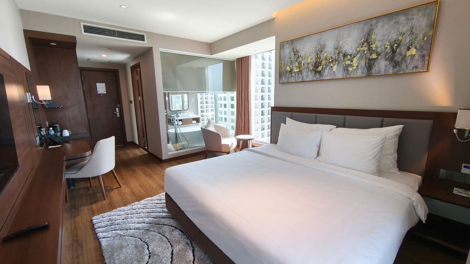 rooms-premier-deluxe-seaview