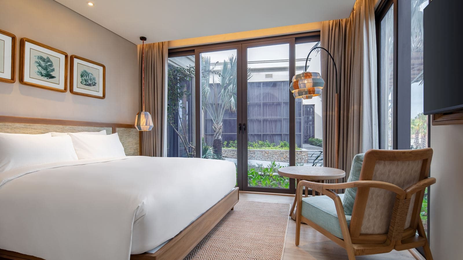 rooms-deluxe-room-no-extra-bed