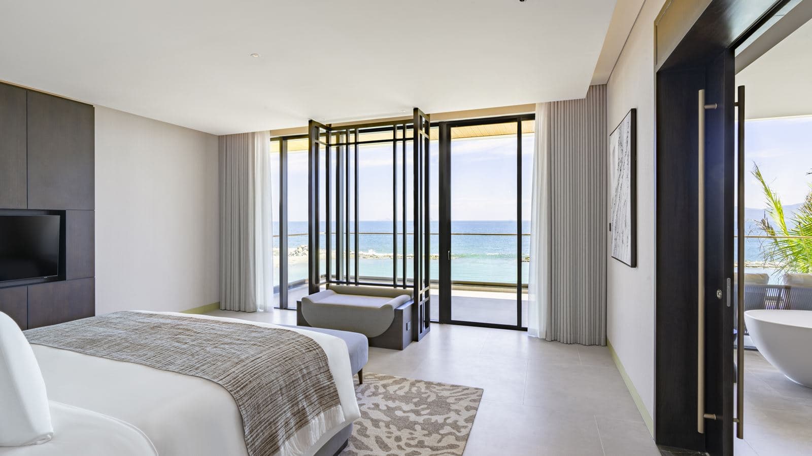 rooms-gran-ocean-villa-three-bedroom-with-pool