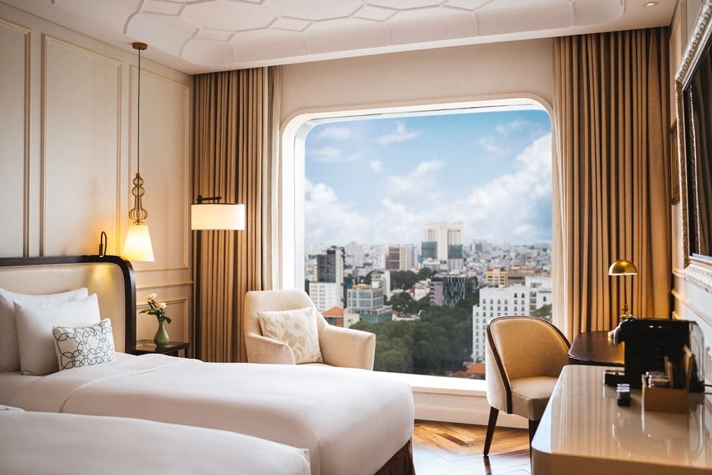 rooms-deluxe-kingtwin-room