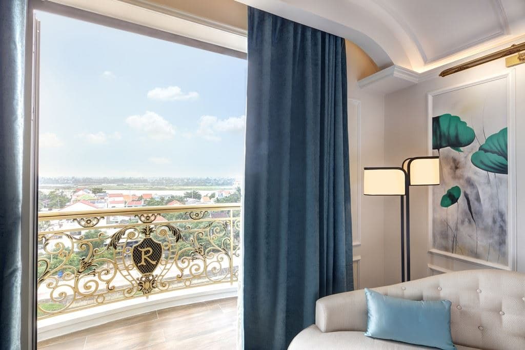 rooms-royal-deluxe