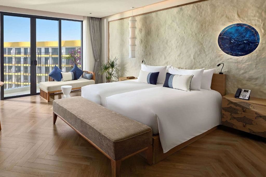 rooms-deluxe-room