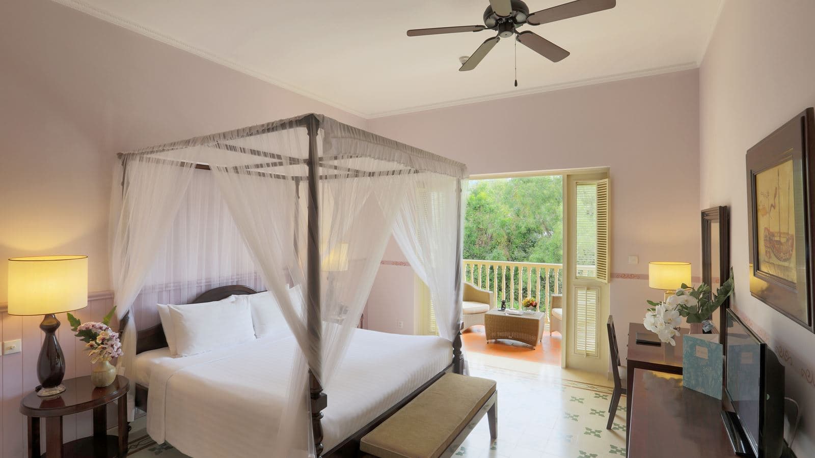 rooms-premier-garden-view