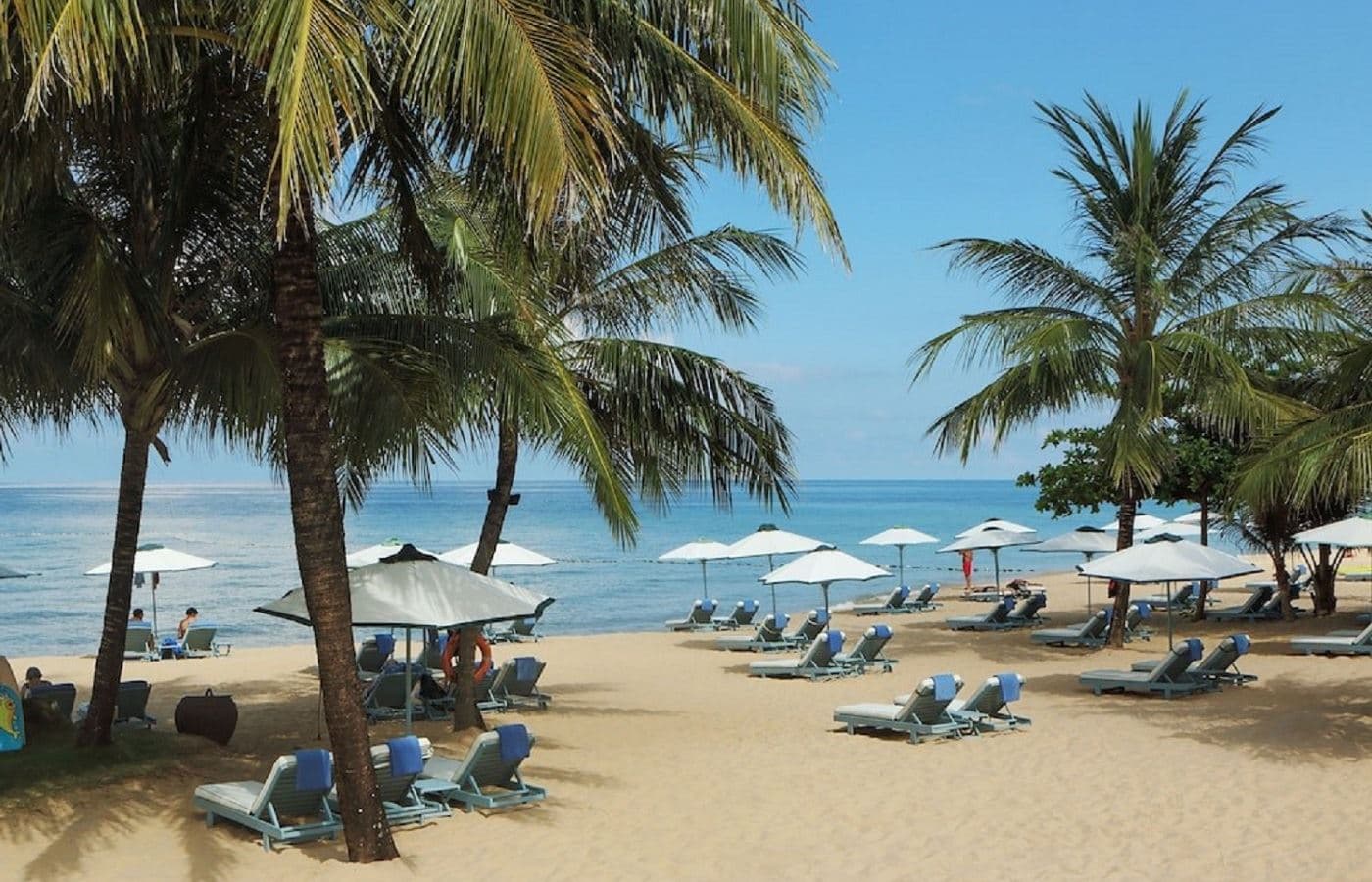 beach-main-building