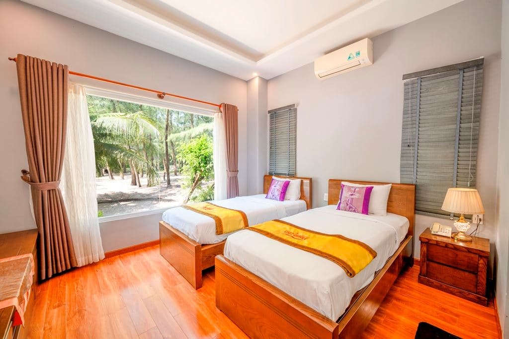 rooms-family-villa-with-private-pool