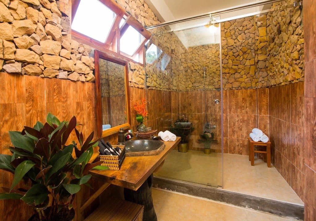 rooms-superior-double-with-balcony
