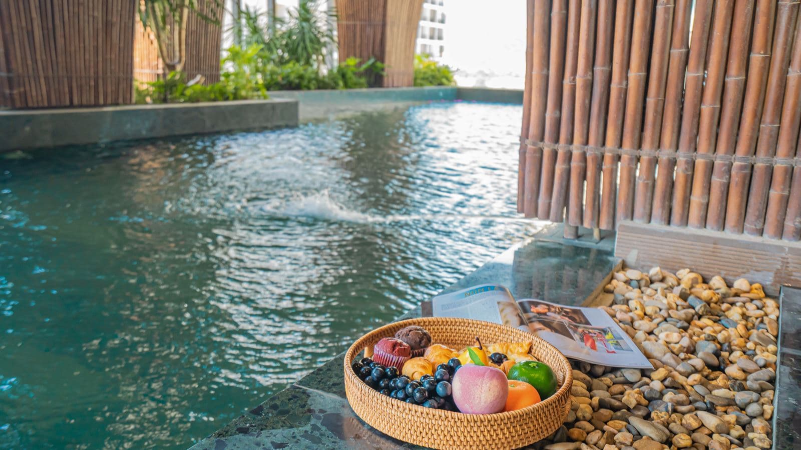 pools-indoor-pool