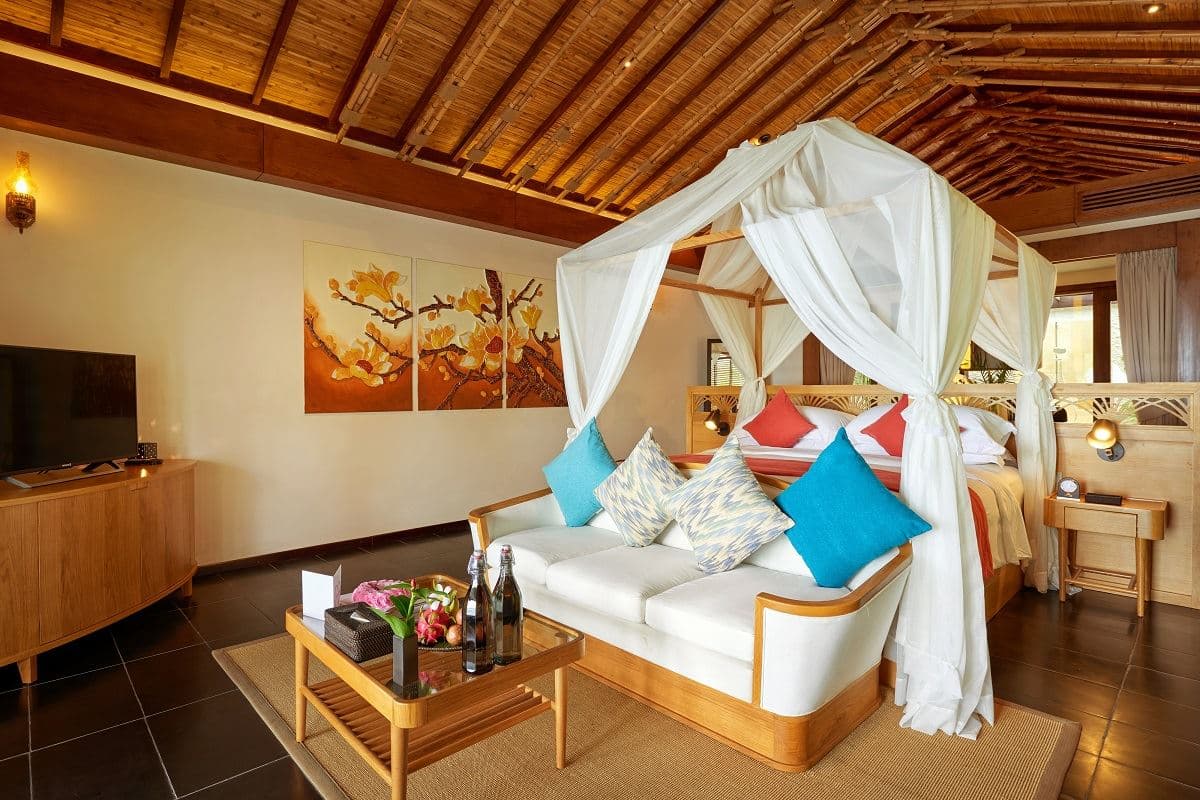 rooms-pool-villa-1-bedroom-oceanview