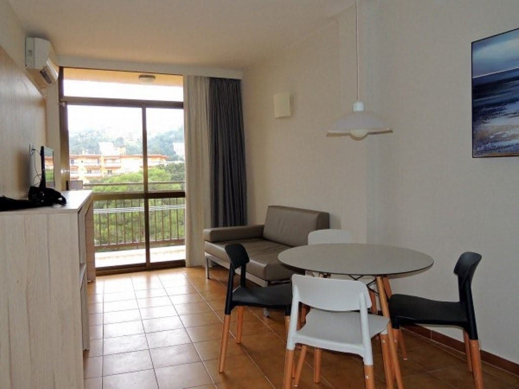 rooms-apartment-1-bedroom